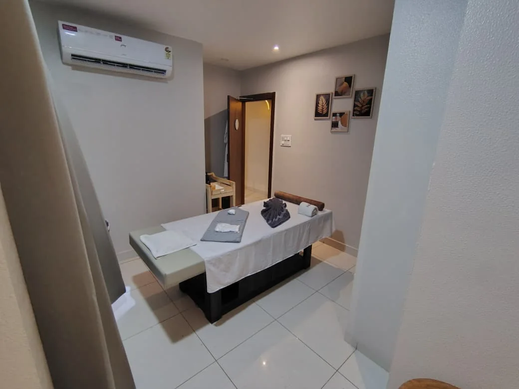 Private single treatment room